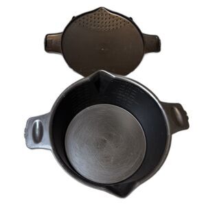 Pampered Chef Microwave Rice Cooker Steamer 2 Qt Black Strainer Made in USA